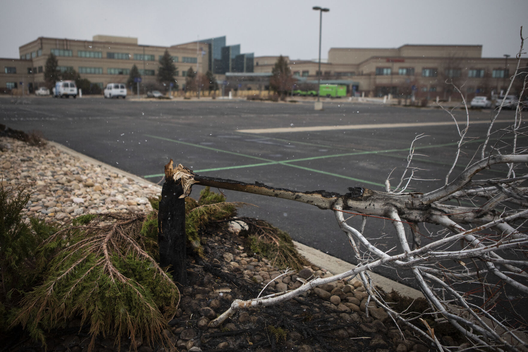 010122-news-LouisvilleFires19.JPG